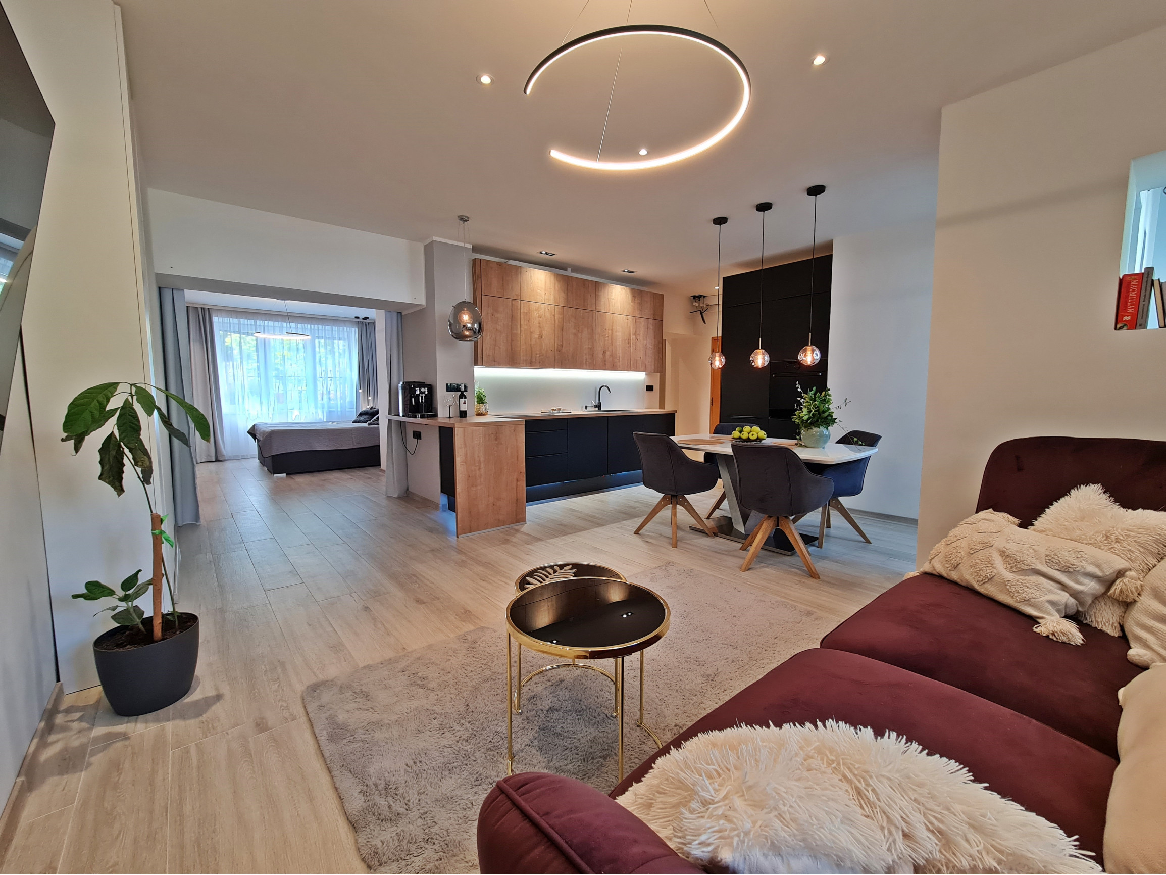 Luxusný, dizajnový 2,5 izbový byt, 70m2, prenájom, Boccatiova, Košice – Staré mesto