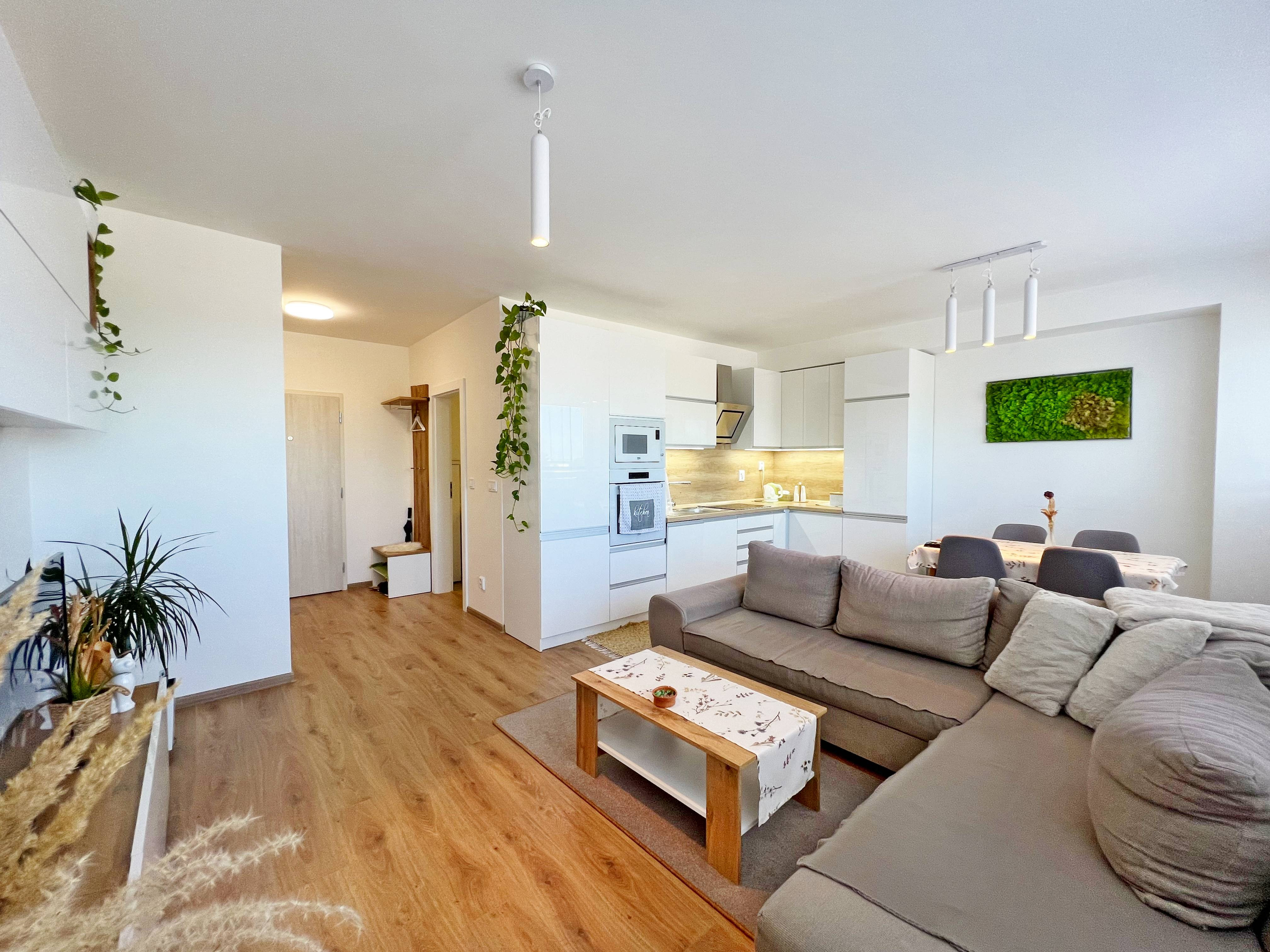 Moderný 2- izb. byt (54 m2) / Učňovská / Košice - Šaca