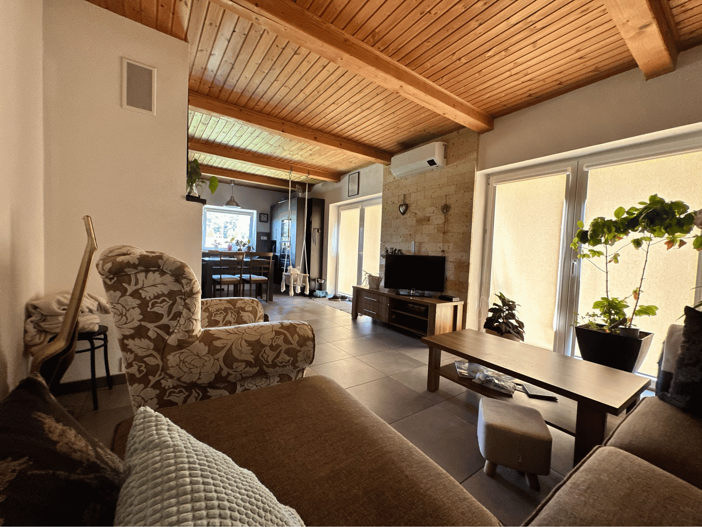 Nízkoenergetický rodinný dom, pozemok 1013 m2, predaj Košice-okolie, Klenov