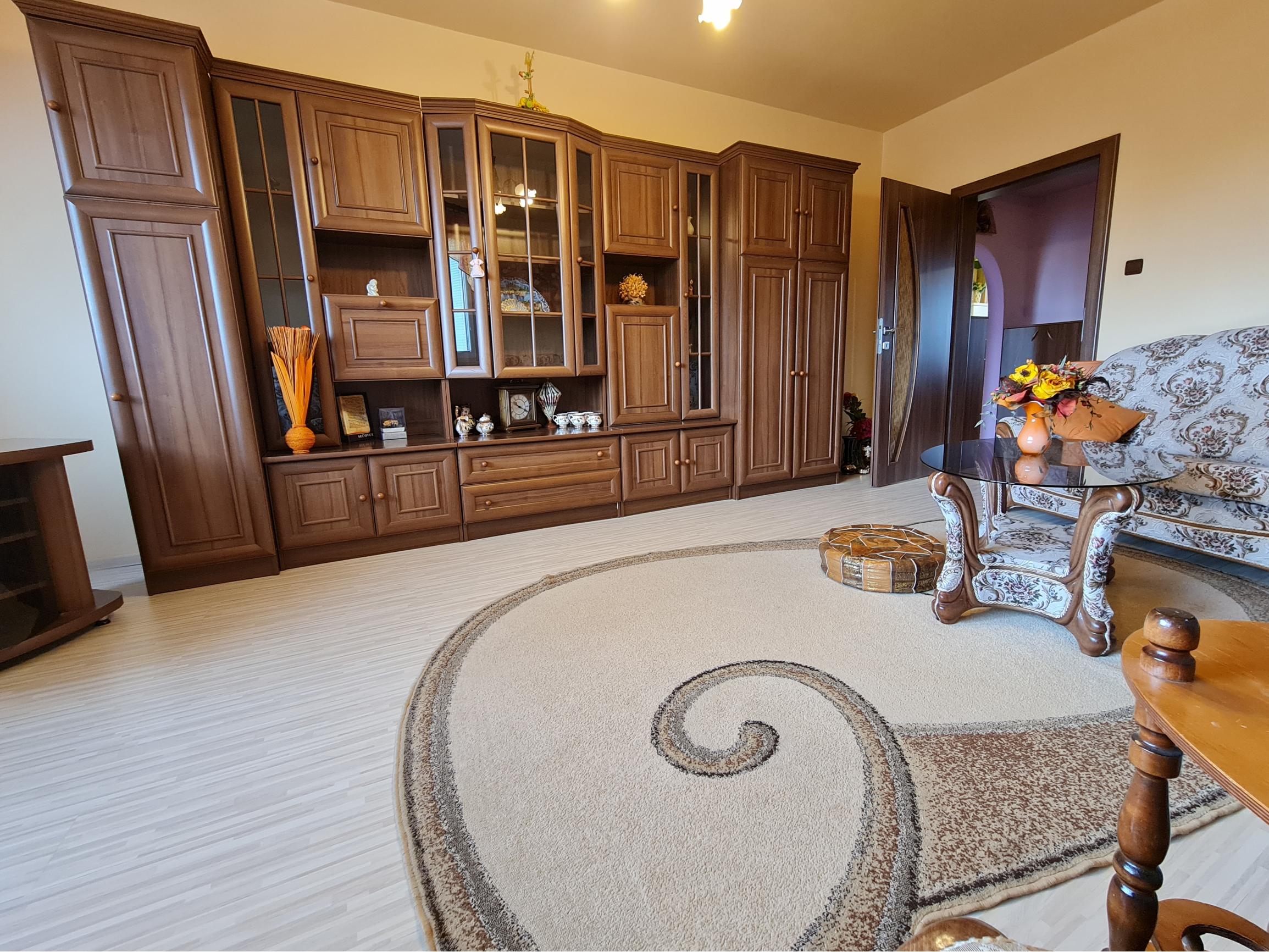 Útulný 3 izb. byt, 83m2, loggia, prenájom, Čínska, Košice – Nové Ťahanovce