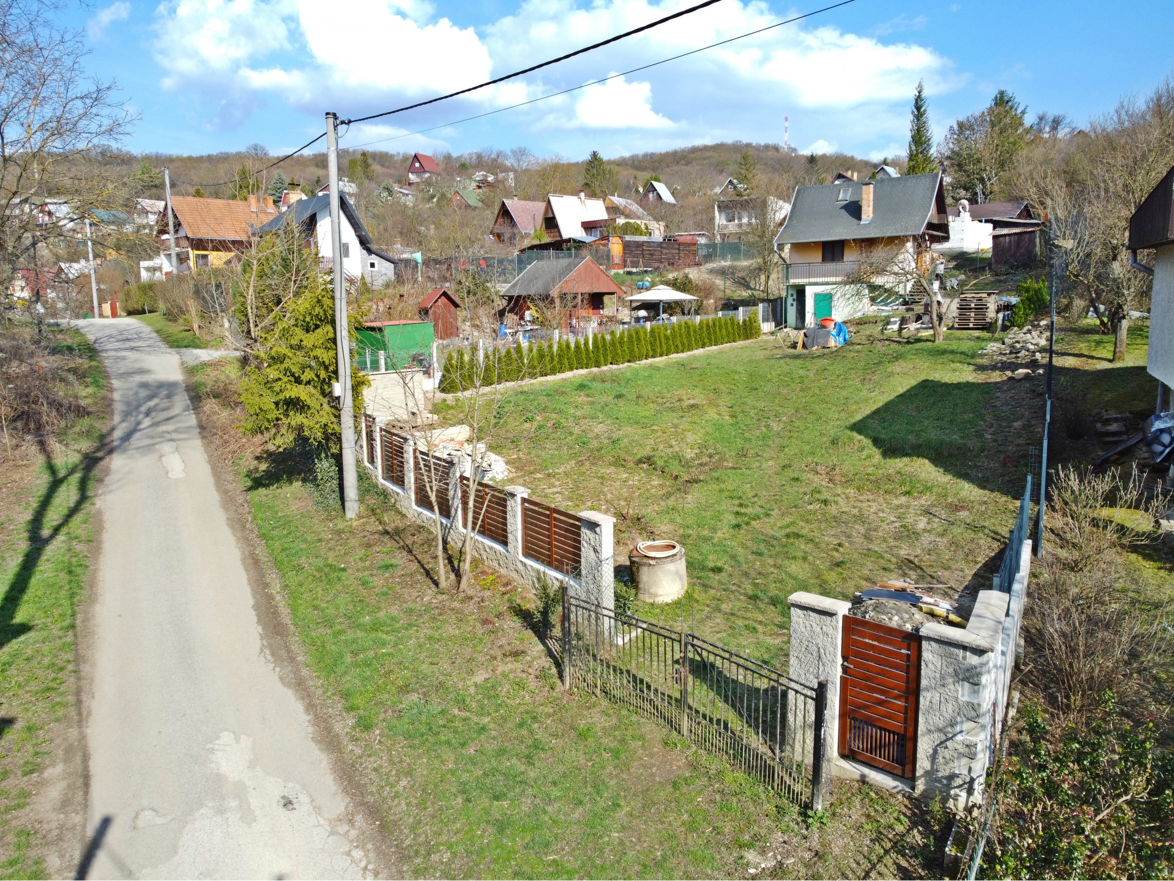 Záhrada 600m2 s chatou, súpisné číslo, predaj, Nižná Hutka, Košice – okolie