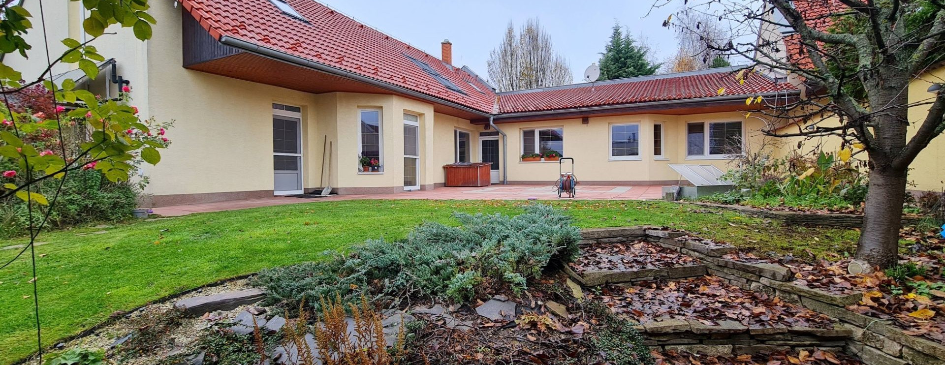 Átriový tehlový dom v Pánskom lese, predaj, Košice-okolie, Malá Ida