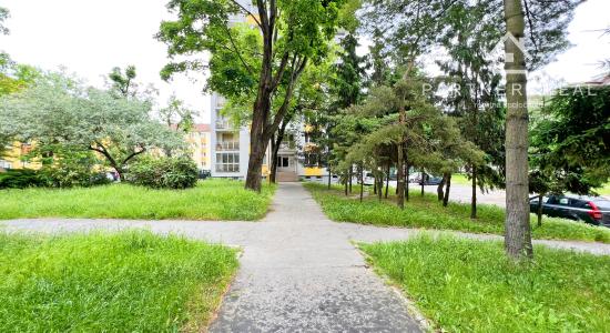 Veľký 4-izb. byt / Lukratívna lokalita / Komenského / Košice - Staré Mesto