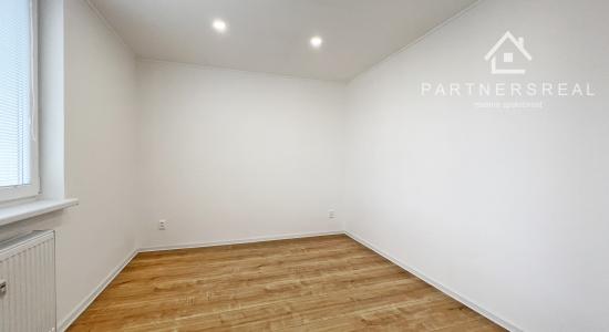 Veľký 4-izb. byt / Lukratívna lokalita / Komenského / Košice - Staré Mesto