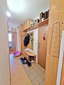 Rezerovaný, 3 izbový byt 69m2, 2x loggia, predaj, Košice - Nad jazerom, Stálicova