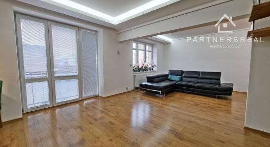 Luxusný, tehlový, 3 podlažný mezonet v Starom meste, predaj, Košice – Staré mesto, Trieda ČSA