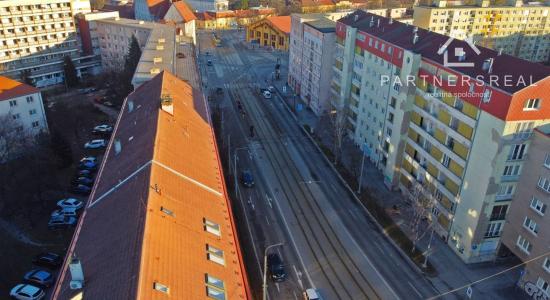 Luxusný, tehlový, 3 podlažný mezonet v Starom meste, predaj, Košice – Staré mesto, Trieda ČSA