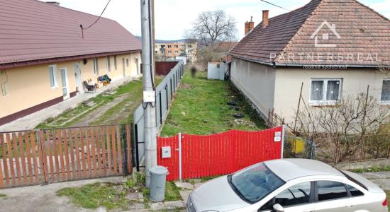 Záhrada 1081m2, v centre obce Slanec, predaj, Košice – okolie, Južná 17/A