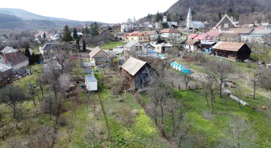 Záhrada 1081m2, v centre obce Slanec, predaj, Košice – okolie, Južná 17/A