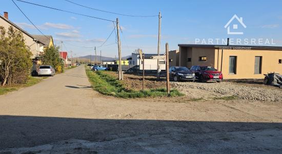 Šikovný murovaný rodinný dom 10x10m, s pozemkom 900m2 predaj, Tornyosnémeti, ulica Ady Endre