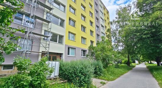 4 izbový byt 81m2, loggia 3,44m2  a pivnica 7m2, predaj, Sídlisko III, Volgogradská, Prešov