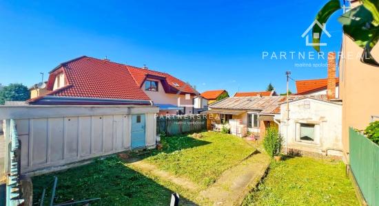 Lukratívny stavebný pozemok (268 m2) / Kalinčiakova / Košice - Juh