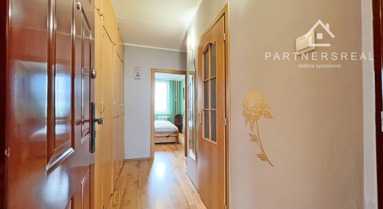 Pekný 1,5- izb. byt (42 m2) / Ružová / Košice - Terasa