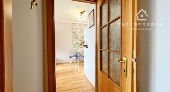 Pekný 1,5- izb. byt (42 m2) / Ružová / Košice - Terasa