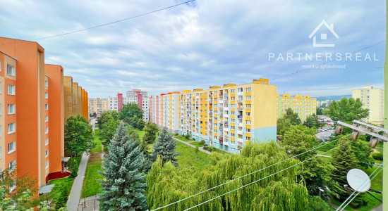 Pekný 1,5- izb. byt (42 m2) / Ružová / Košice - Terasa