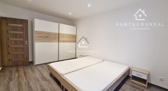 2-izb. byt (55 m2) / TEHLA / 2x balkón / Vodárenská / Košice - Sever