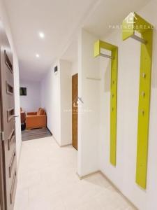 2-izb. byt (55 m2) / TEHLA / 2x balkón / Vodárenská / Košice - Sever