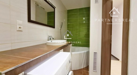 2-izb. byt (55 m2) / TEHLA / 2x balkón / Vodárenská / Košice - Sever