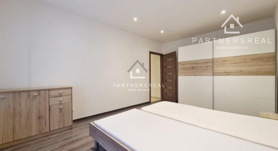 2-izb. byt (55 m2) / TEHLA / 2x balkón / Vodárenská / Košice - Sever