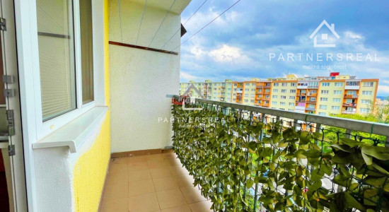 Väčší 4 - izb. byt (81 m2) / Sokolovská / Košice - sídlisko Terasa