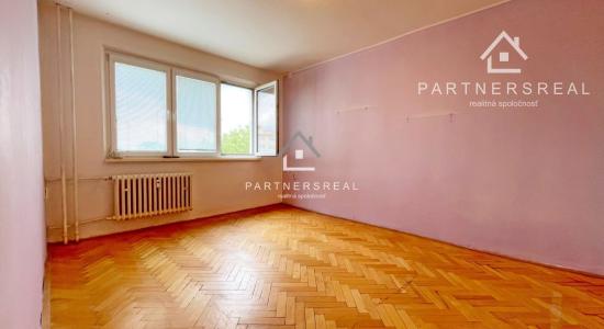 Väčší 4 - izb. byt (81 m2) / Sokolovská / Košice - sídlisko Terasa