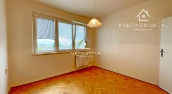 Väčší 4 - izb. byt (81 m2) / Sokolovská / Košice - sídlisko Terasa