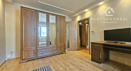 Tehlový 1 izbový byt v Starom meste, prenájom, Košice - Jesenná