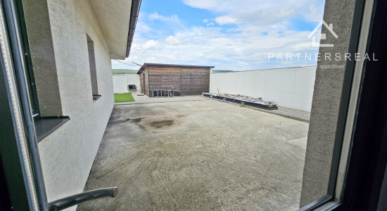 Novostavba bungalovu s rozlohou 250m2 a pozemkom 878m2, predaj, Rozhanovce, Košice – okolie