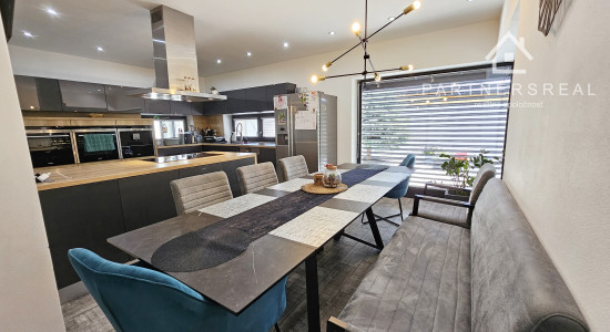 Novostavba bungalovu s rozlohou 250m2 a pozemkom 878m2, predaj, Rozhanovce, Košice – okolie