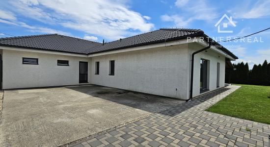 Novostavba bungalovu s rozlohou 250m2 a pozemkom 878m2, predaj, Rozhanovce, Košice – okolie