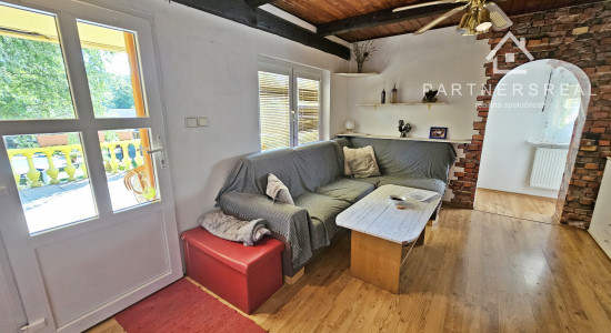 Chata na celoročné užívanie s bazénom, predaj, Košice – okolie, Kostoľany nad Hornádom