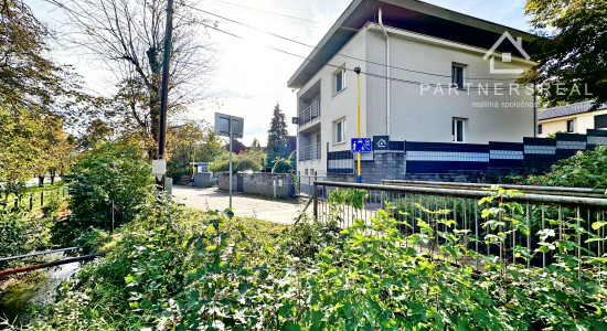 Exkluzívny rodinný dom / TOP lokalita / Urbánkova / Košice - Čermeľ