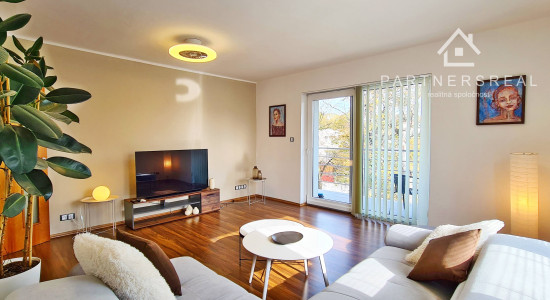 Exkluzívny rodinný dom / TOP lokalita / Urbánkova / Košice - Čermeľ