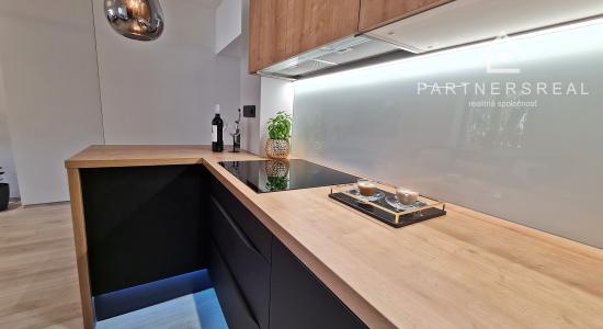 Luxusný, dizajnový 2,5 izbový byt, 70m2, prenájom, Boccatiova, Košice – Staré mesto