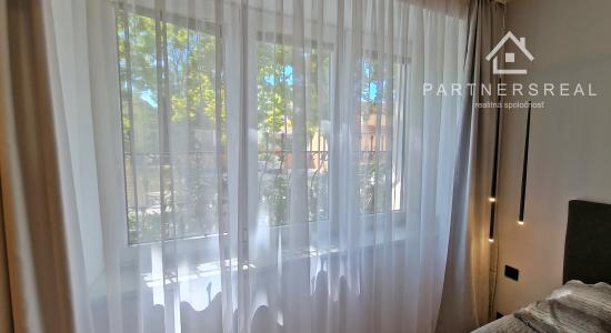 Luxusný, dizajnový 2,5 izbový byt, 70m2, prenájom, Boccatiova, Košice – Staré mesto