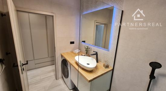 Luxusný, dizajnový 2,5 izbový byt, 70m2, prenájom, Boccatiova, Košice – Staré mesto