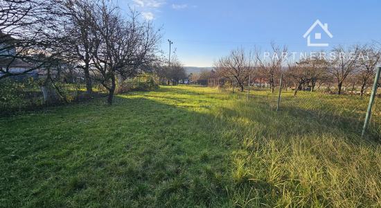 Starý tehlový domček s pozemkom 1381m2, predaj, Košické Oľšany, Košice - okolie