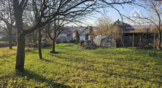 Starý tehlový domček s pozemkom 1381m2, predaj, Košické Oľšany, Košice - okolie