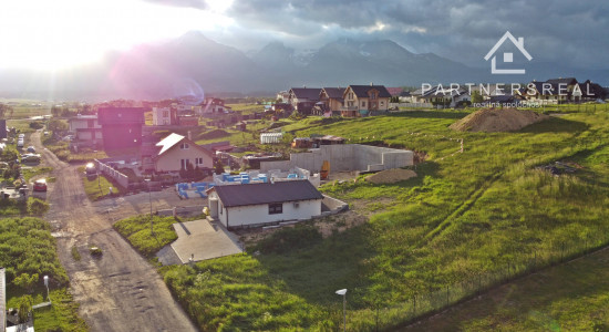 Lukratívny stavebný pozemok 683m2 pod Tatrami, predaj, Mlynica, okres Poprad