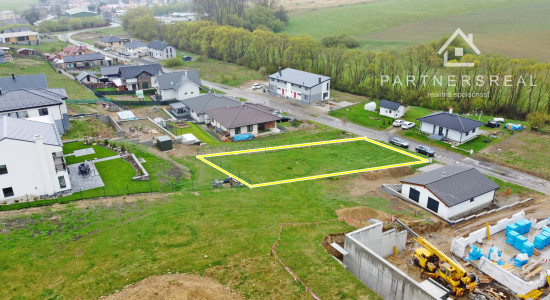 Lukratívny stavebný pozemok 683m2 pod Tatrami, predaj, Mlynica, okres Poprad