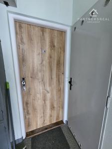 1,5 izbový byt 40m2, prenájom, Košice – Juh, Železníky, Ostravská 14