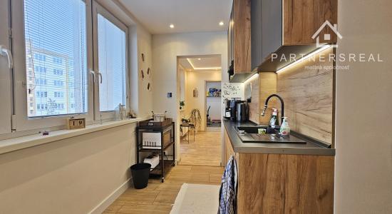 Novo zrekonštruovaný 3 izbový byt, prenájom, Čapajevova 16, Košice – Západ