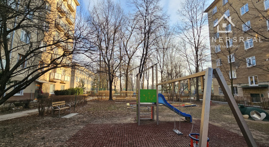 Šikovný 1,5 izbový tehlový byt, 28,17m2, prenájom, Národná trieda 66, Košice - Sever