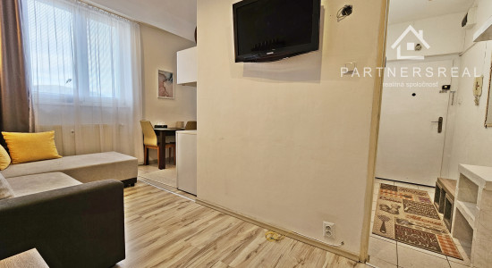 Šikovný 1,5 izbový tehlový byt, 28,17m2, prenájom, Národná trieda 66, Košice - Sever