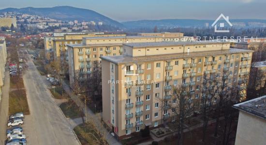 Šikovný 1,5 izbový tehlový byt, 28,17m2, prenájom, Národná trieda 66, Košice - Sever