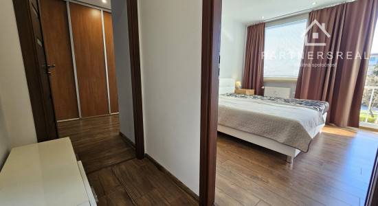 Menší 3 izb. byt, 54m2, po rekonštrukcií, prenájom, Uherova, KE – Terasa