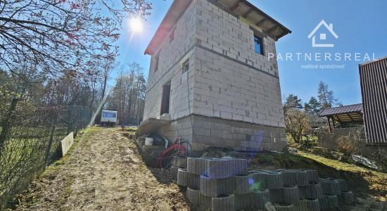 Novostavba  chaty s pozemkom 600m2, predaj, Nižný Klátov, Košice – okolie
