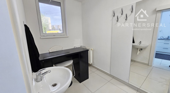 Priestor služieb na dobre viditeľnom mieste, prenájom, Textilná, Košice – nad Jazerom