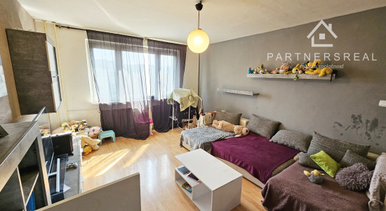 3 izbový byt 72,73m2, loggia, predaj, Košice – Ťahanovce, Juhoslovanská