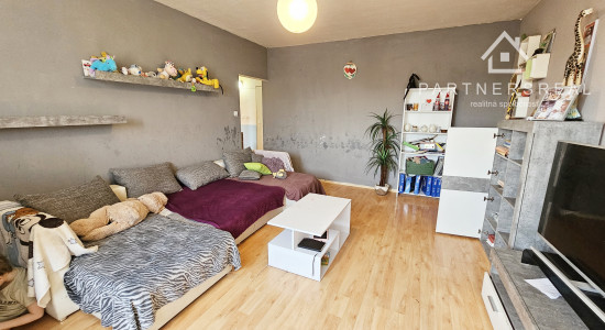 3 izbový byt 72,73m2, loggia, predaj, Košice – Ťahanovce, Juhoslovanská